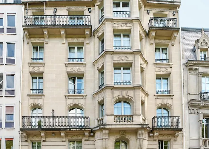 酒店 Grand Champs-elysees 巴黎