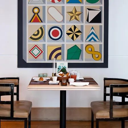 Radisson Blu Champs-elysées, Hotel 5*