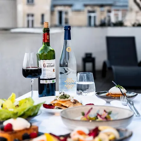 Radisson Blu Champs-elysées, París
