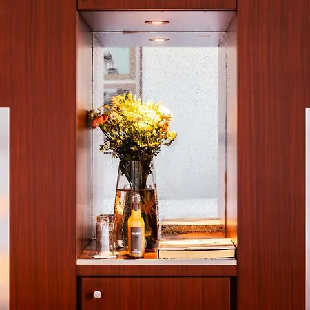 Hotel Radisson Blu Champs-elysées, París