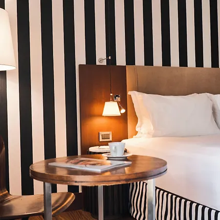 Grand Champs-elysées Hotel