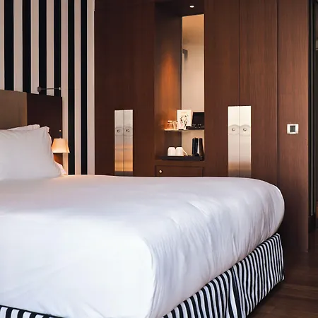 Grand Champs-elysees