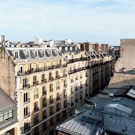 Hotel Grand Champs-elysées Paris
