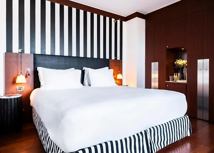 Grand Champs-elysees Hotel Parijs