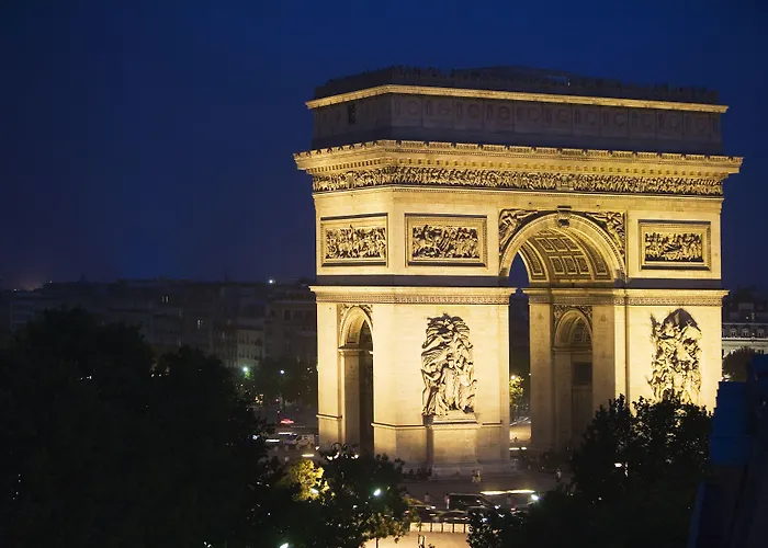 Grand Champs-elysees 5*