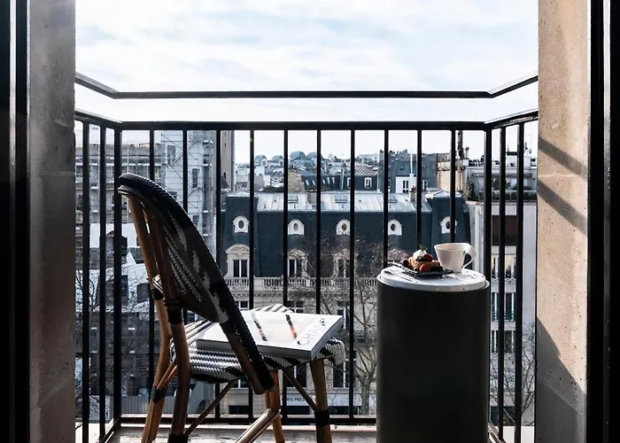 Grand Champs-elysees 5*