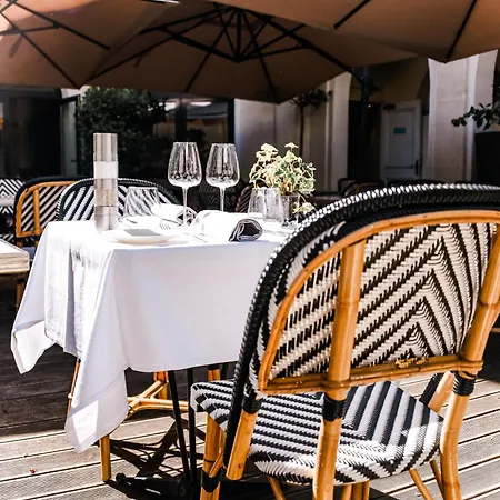 Hotel Grand Champs-elysees