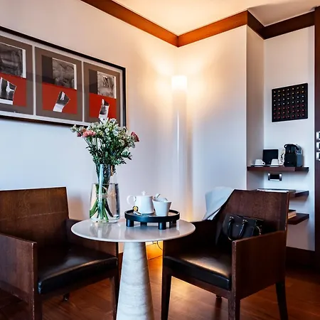 Hotel Grand Champs-elysees Parijs