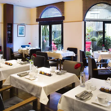 Grand Champs-elysees Parijs