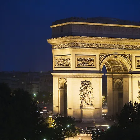 Grand Champs-elysees 5*